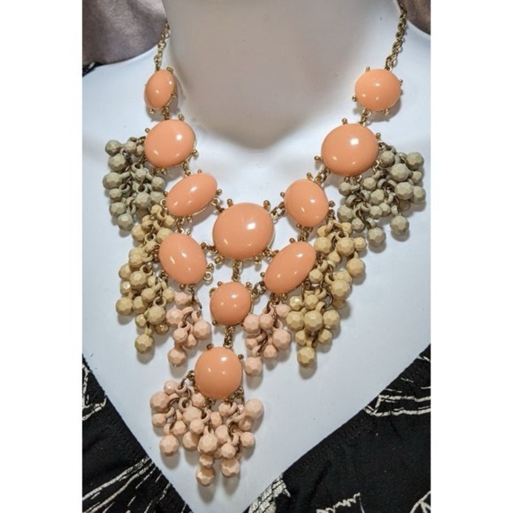 Spring Cluster Statement Necklace - Picture 4 of 5